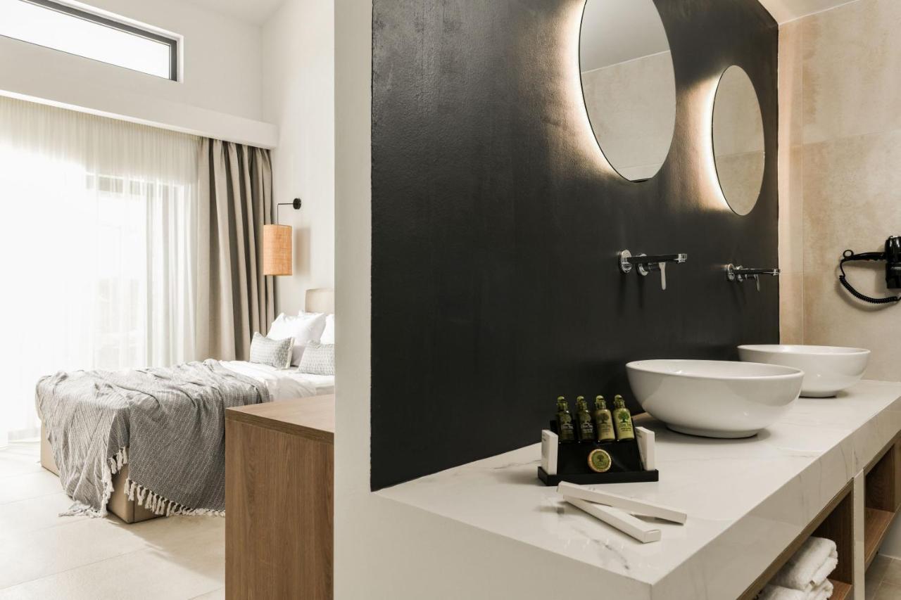 Lagoon Luxury Suites Vasilikí Buitenkant foto