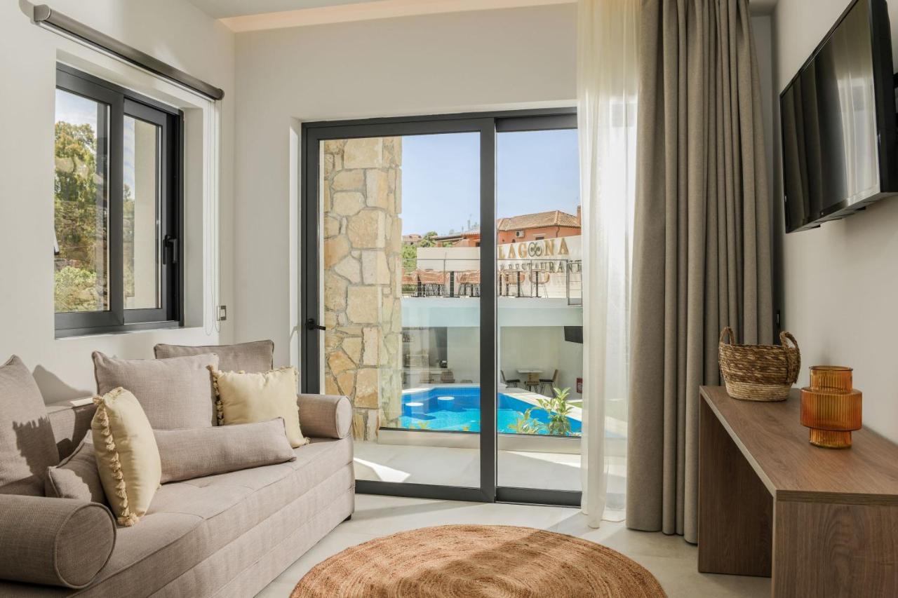 Lagoon Luxury Suites Vasilikí Buitenkant foto