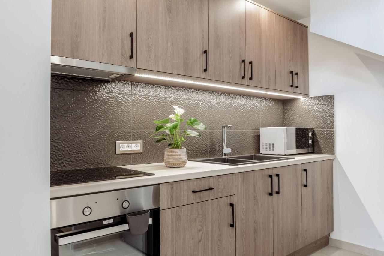 Lagoon Luxury Suites Vasilikí Buitenkant foto