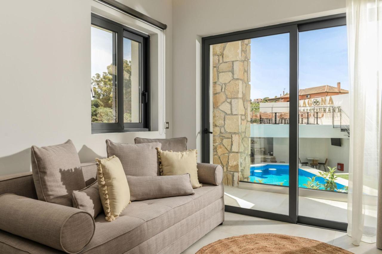 Lagoon Luxury Suites Vasilikí Buitenkant foto