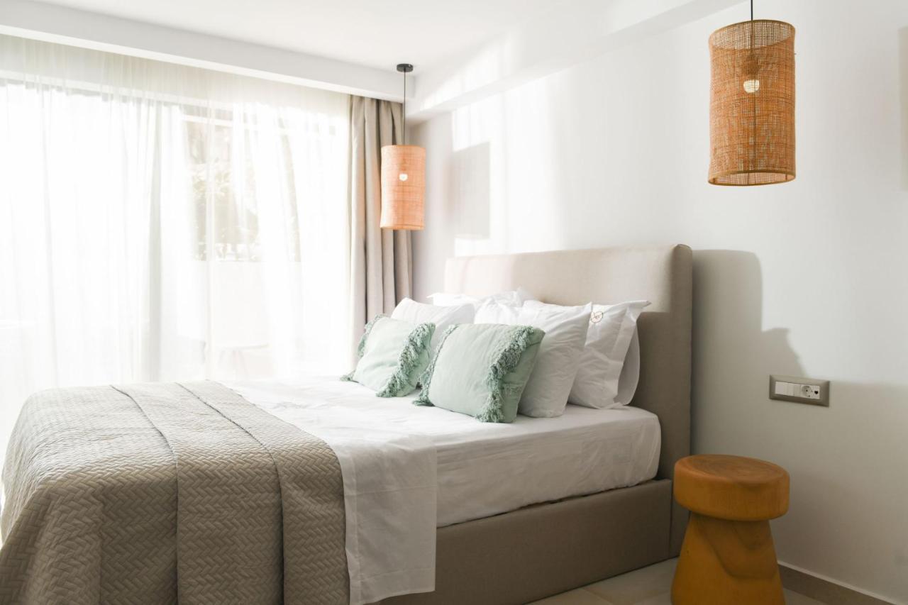 Lagoon Luxury Suites Vasilikí Buitenkant foto
