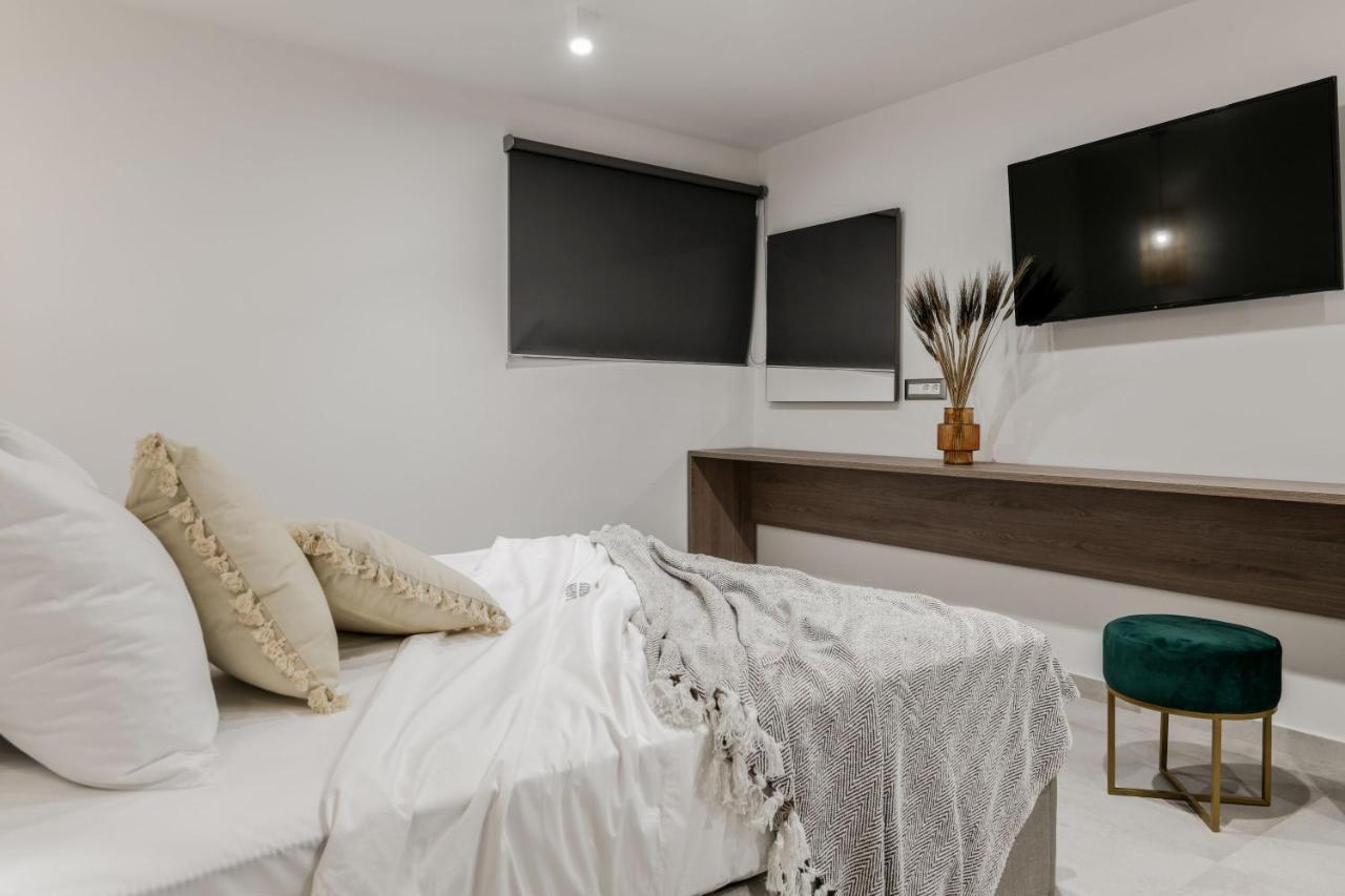 Lagoon Luxury Suites Vasilikí Buitenkant foto